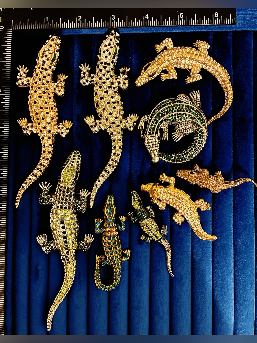 Lot of 10 Alligator Crocodile Brooch Pins Rhinestone Animal Statement Jewelry